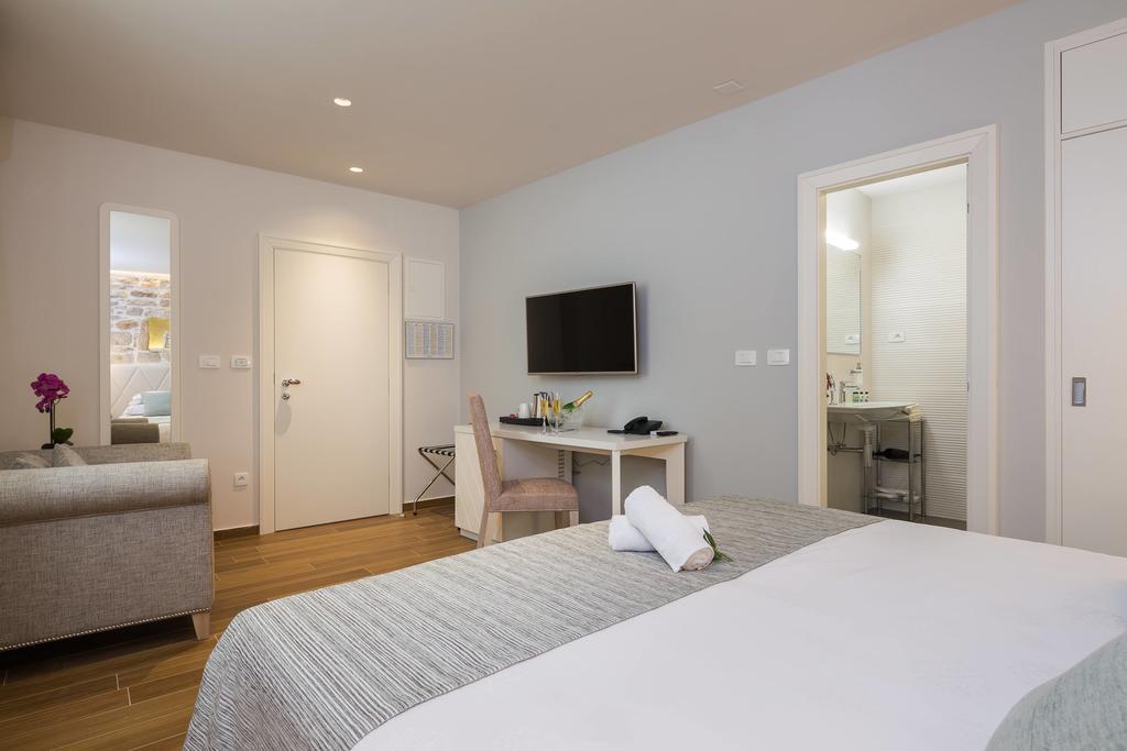 Balatura The Fine Bed&Breakfast Split Exterior foto
